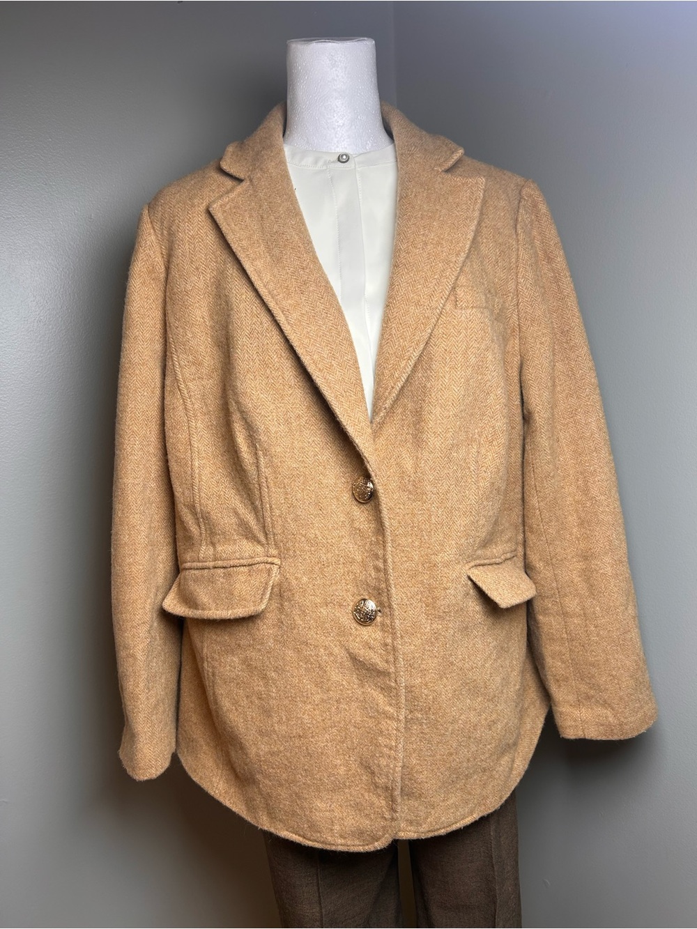Talbots Plus 14W Wool Blend
Herringbone Blazer Tan - Picture 10 of 13